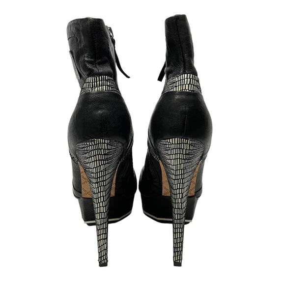 L.A.M.B. | Dorene Black Leather High Stiletto Heel Platform Booties - Picture 4 of 9